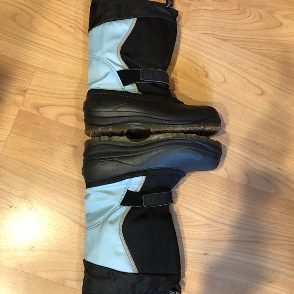 LL Bean Northwoods Kids size 6 snow boots like New - Picture 3 of 4